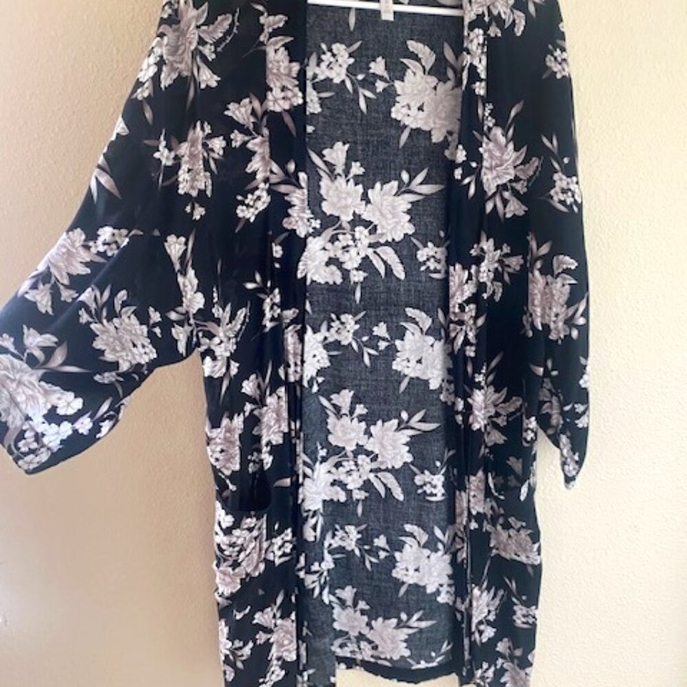 Strategic Gangster Kimono Style Robe/Top